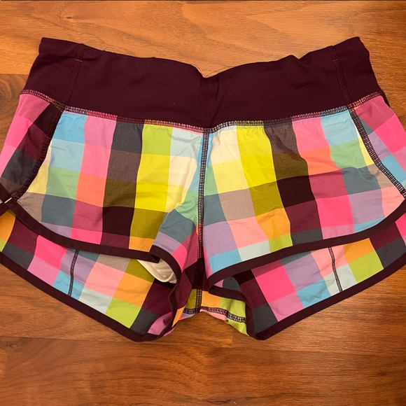 Lululemon Run: Speed Short size 4 Like New - Picture 3 of 4